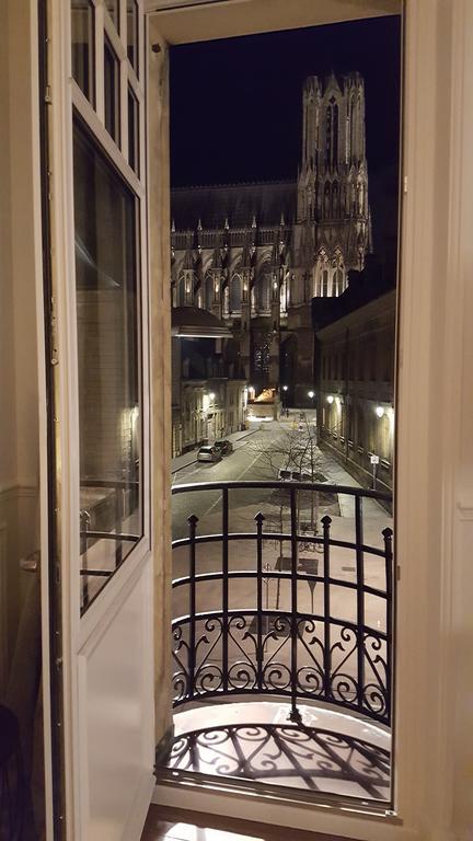 Les Berceaux De La Cathedrale Apartment Reims Exterior foto